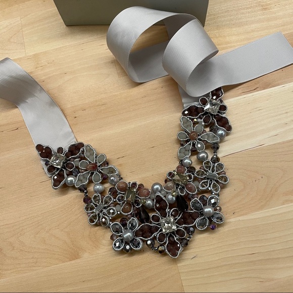 Bittersweet statement necklace - Picture 3 of 4